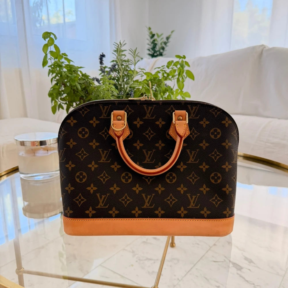 Louis Vuitton | Alma PM monogram handbag