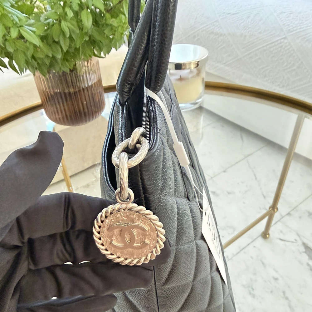 Chanel | Torba tote Caviar Medallion z lat 2003-2004