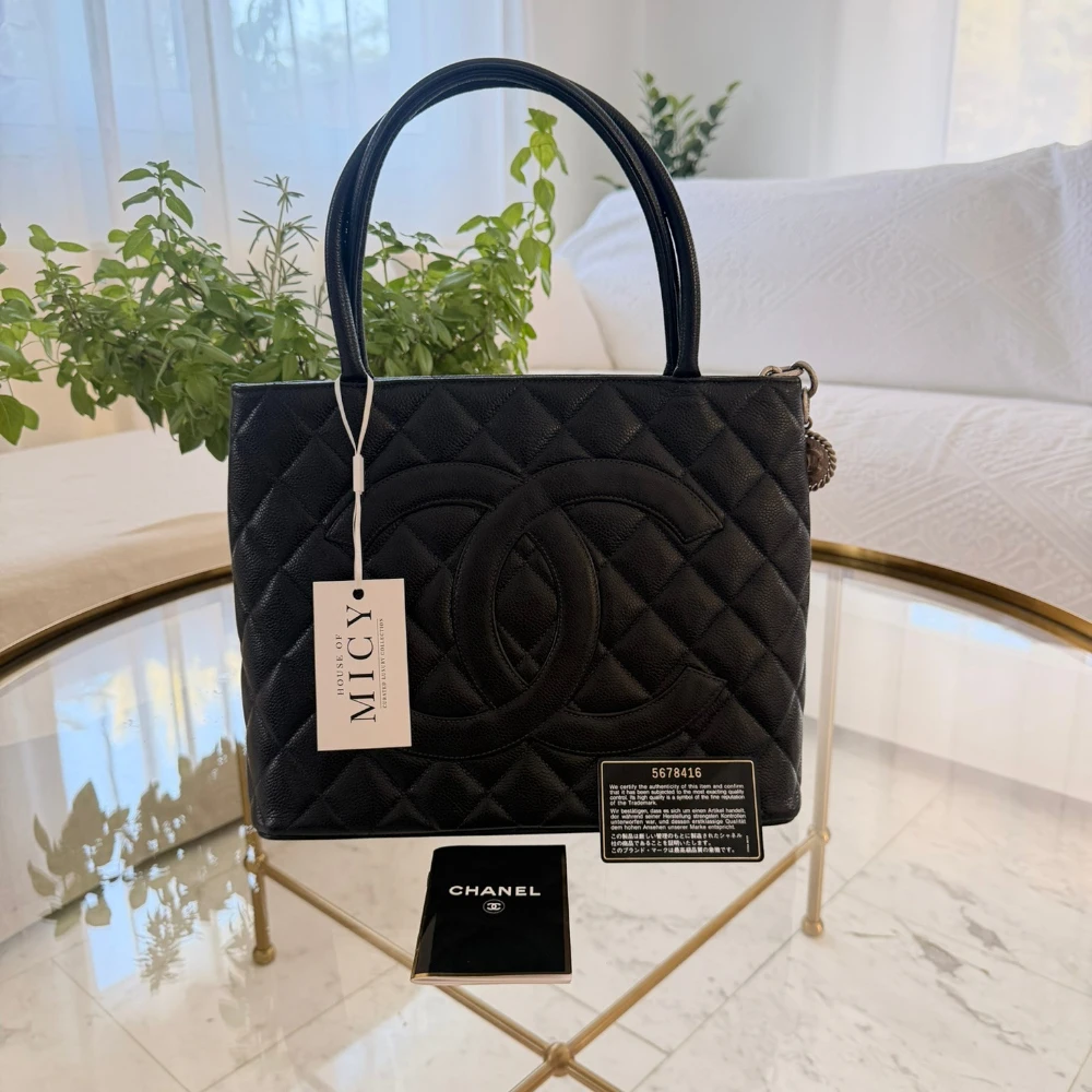 Chanel | Torba tote Caviar Medallion z lat 2003-2004