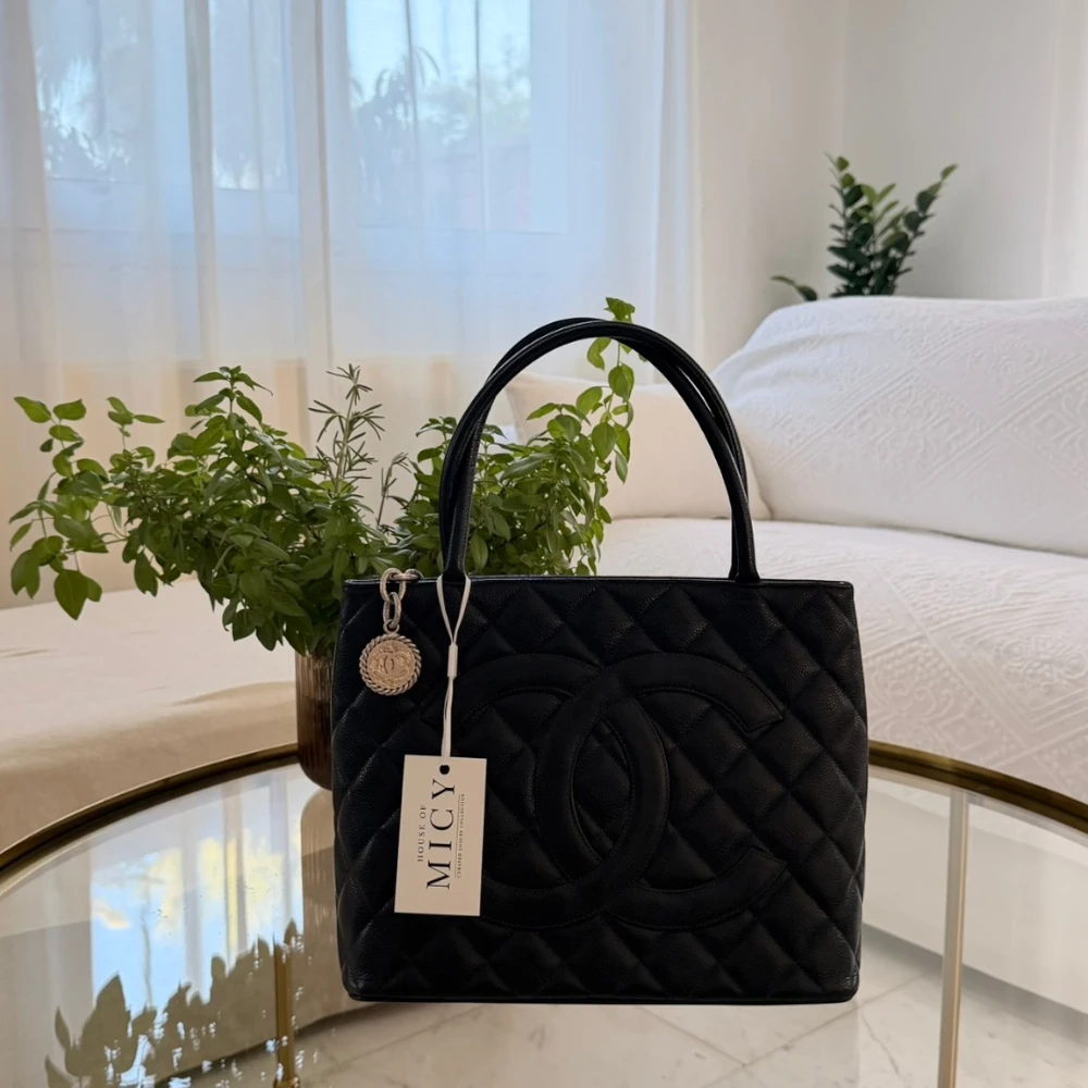 Chanel | Torba tote Caviar Medallion z lat 2003-2004
