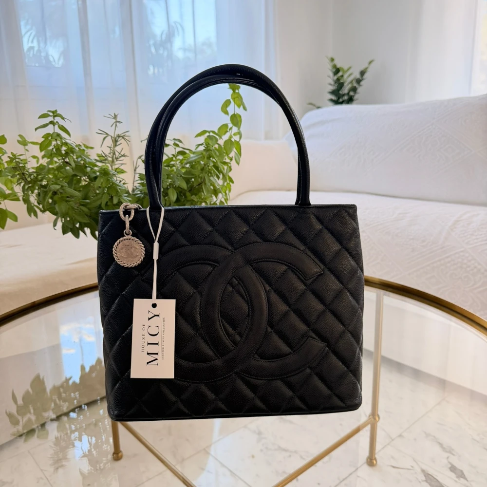Chanel | Torba tote Caviar Medallion z lat 2003-2004