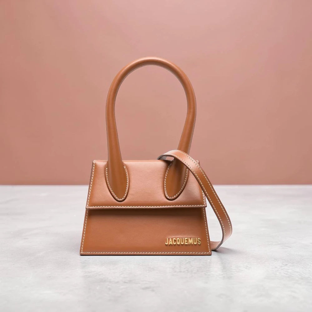 Jacquemus | The Medium Chiquito Handbag in Tan