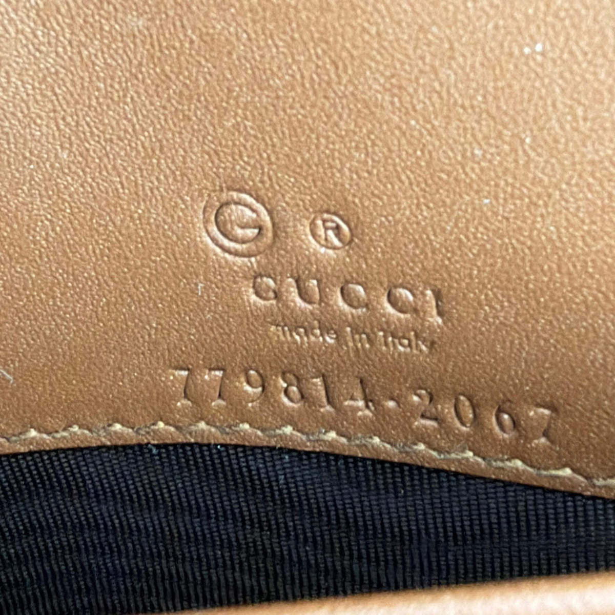 Gucci | Small GG Supreme Padlock Wallet on Strap
